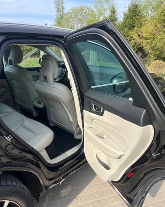 Volvo XC 60 cena 135000 przebieg: 139900, rok produkcji 2017 z Gdańsk małe 154
